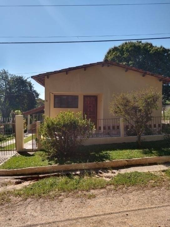 Fazenda à venda com 3 quartos, 1000m² - Foto 1