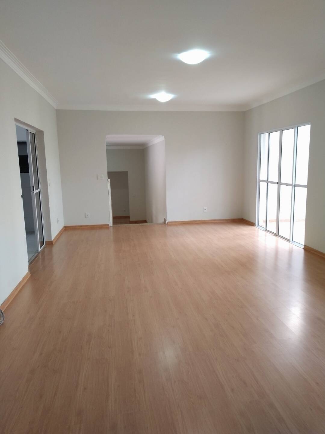 Casa à venda e aluguel com 3 quartos, 300m² - Foto 35