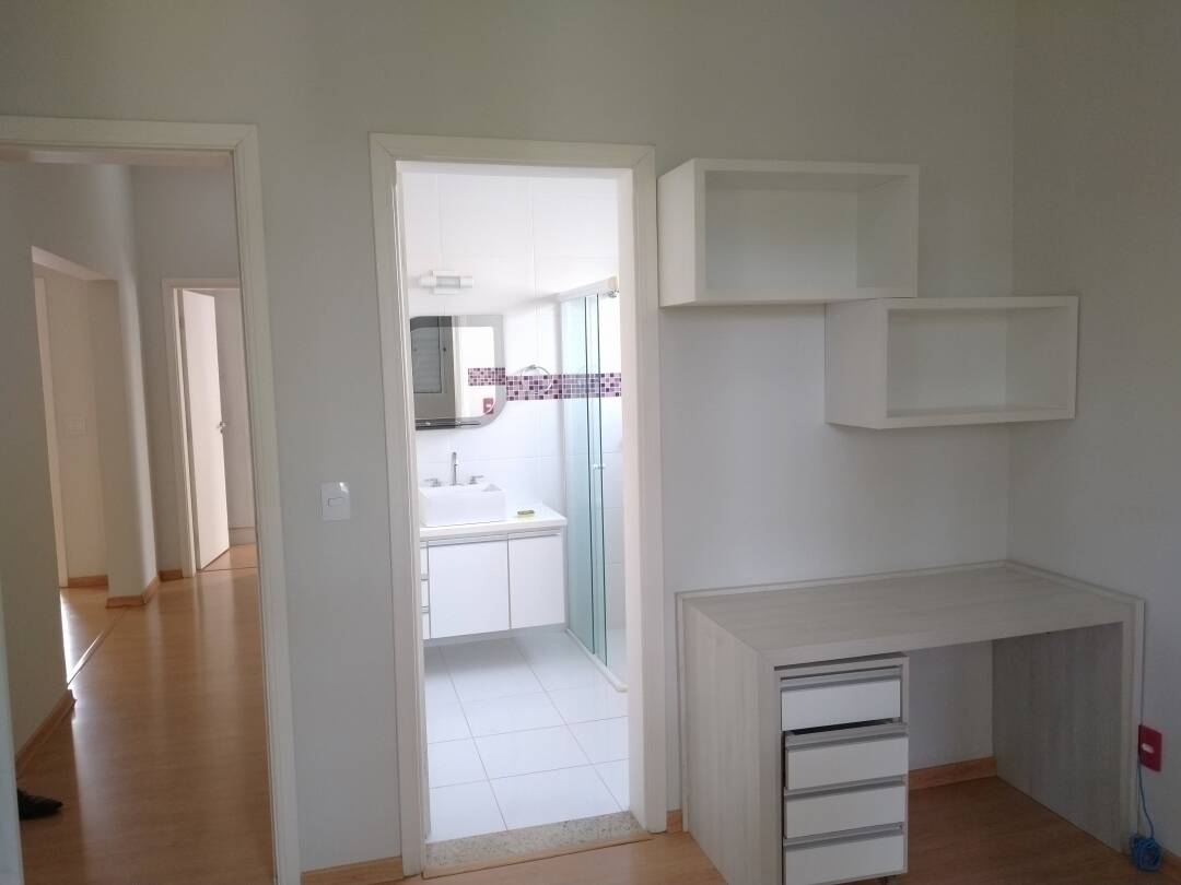 Casa à venda e aluguel com 3 quartos, 300m² - Foto 29