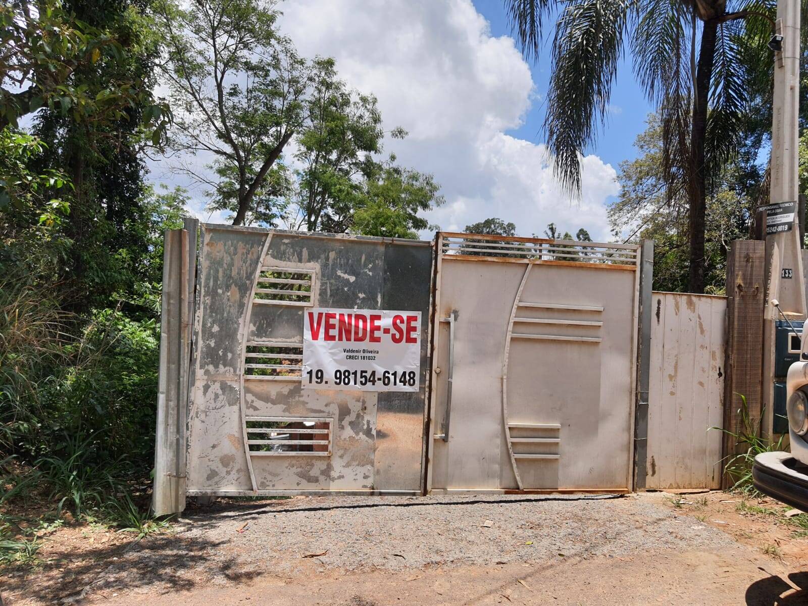 Fazenda à venda com 1 quarto, 200m² - Foto 1