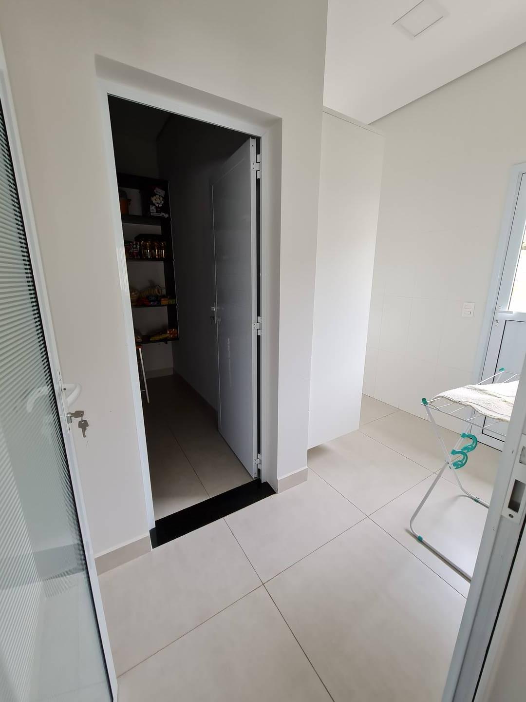 Casa de Condomínio à venda com 3 quartos, 279m² - Foto 34