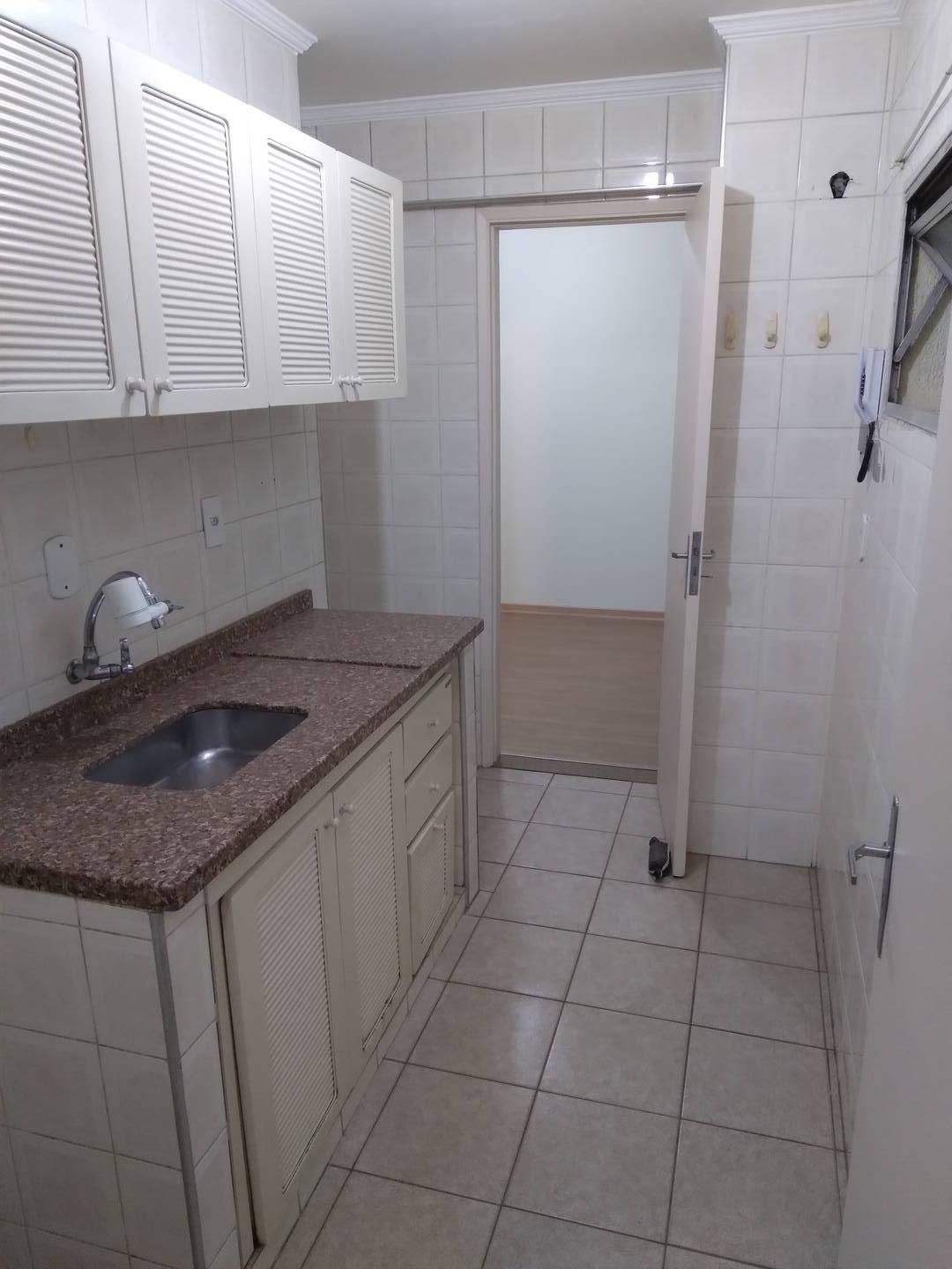 Apartamento à venda com 1 quarto, 55m² - Foto 8