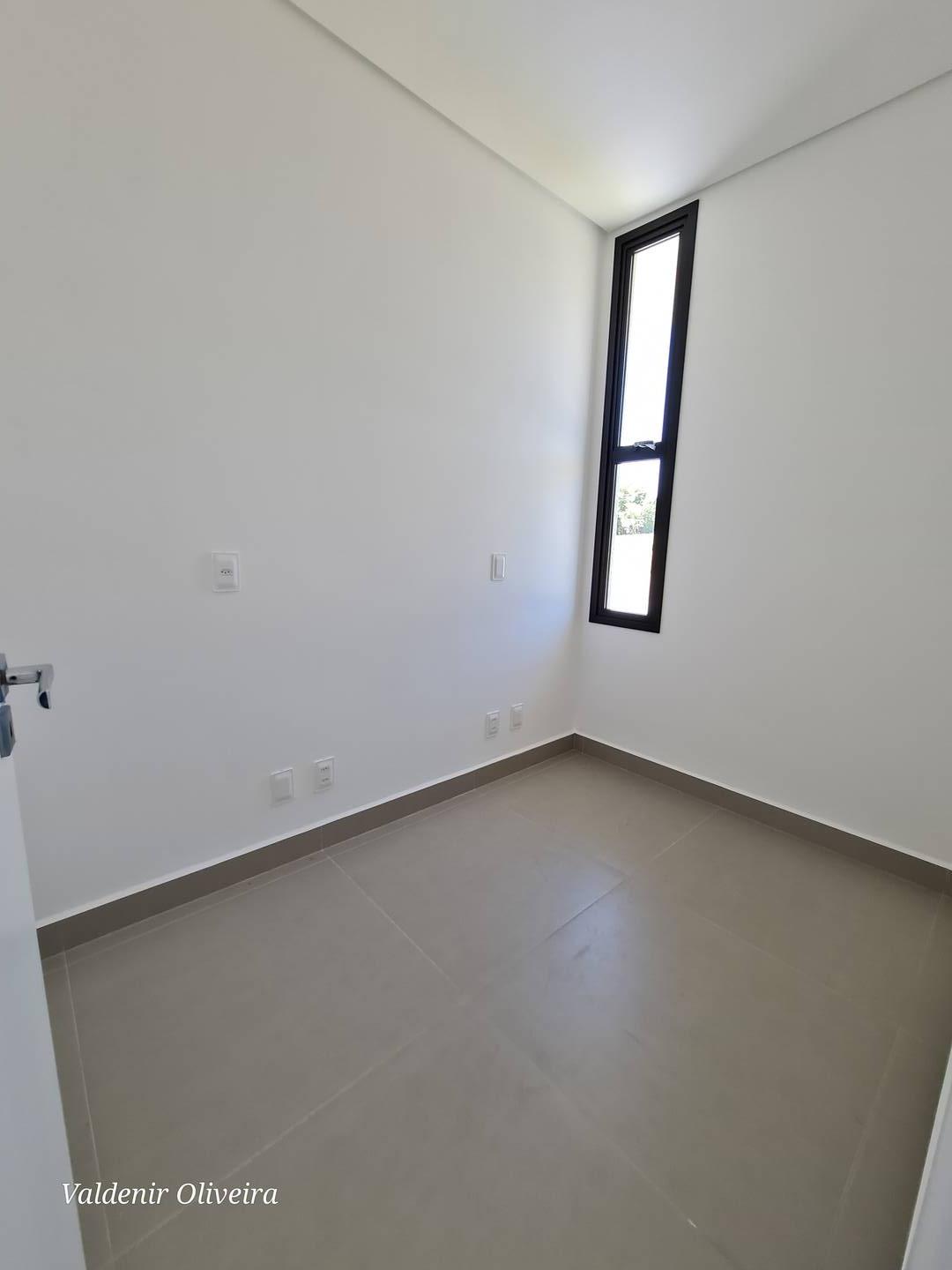 Casa de Condomínio à venda, 230m² - Foto 32